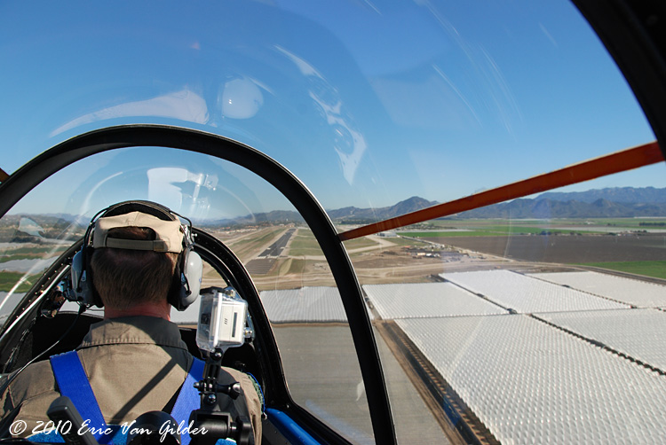 T-34 Mentor on final approach to Camarillo Airport