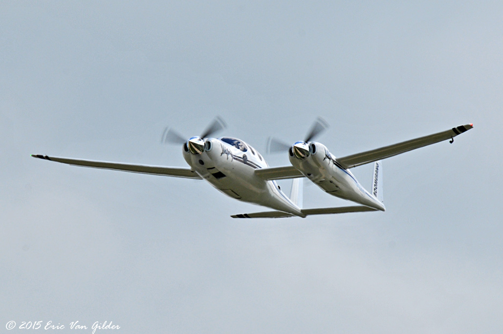 Rutan Boomerang