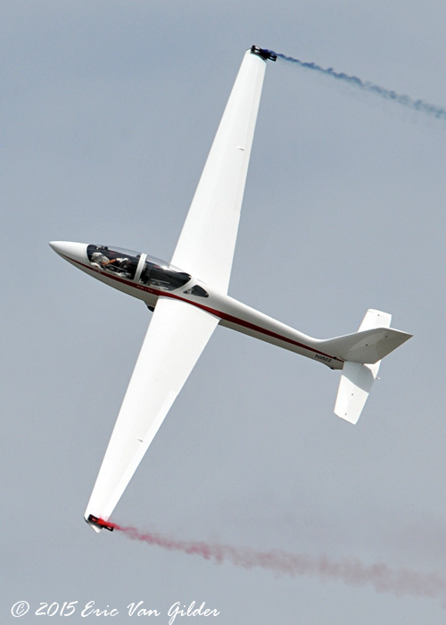 Glider- Luca Bertossio