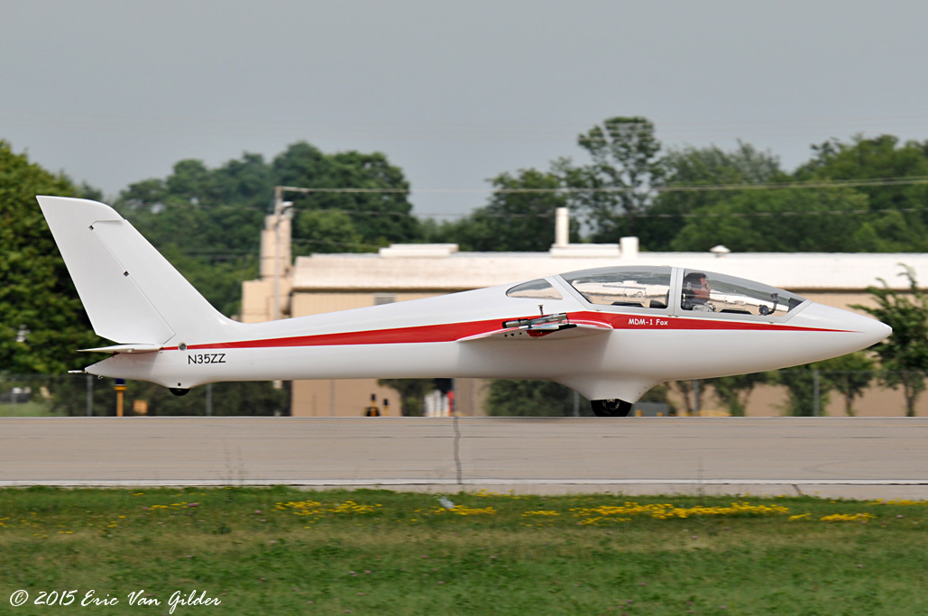 Glider- Luca Bertossio