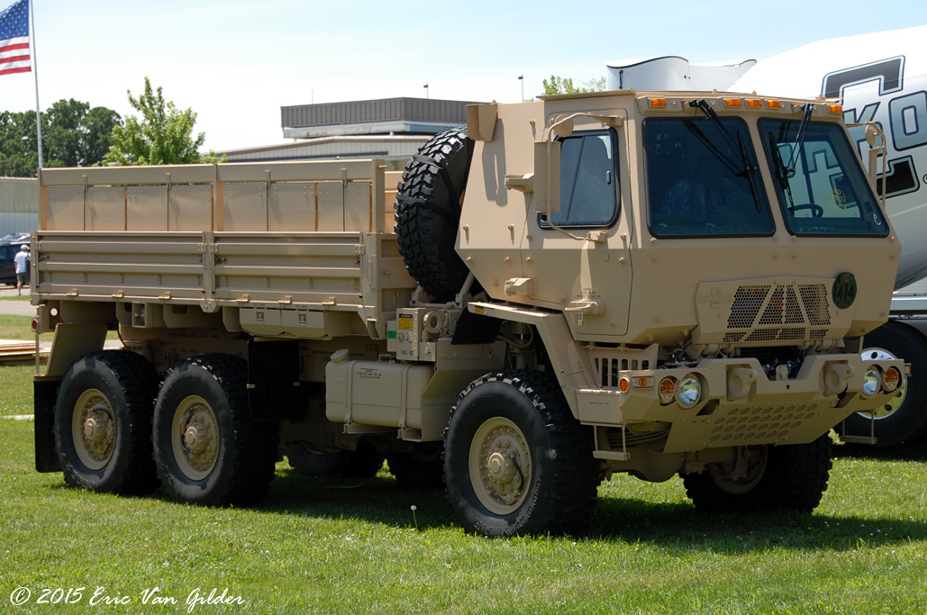 Oshkosh military truck