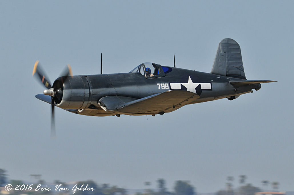 F4U Corsair