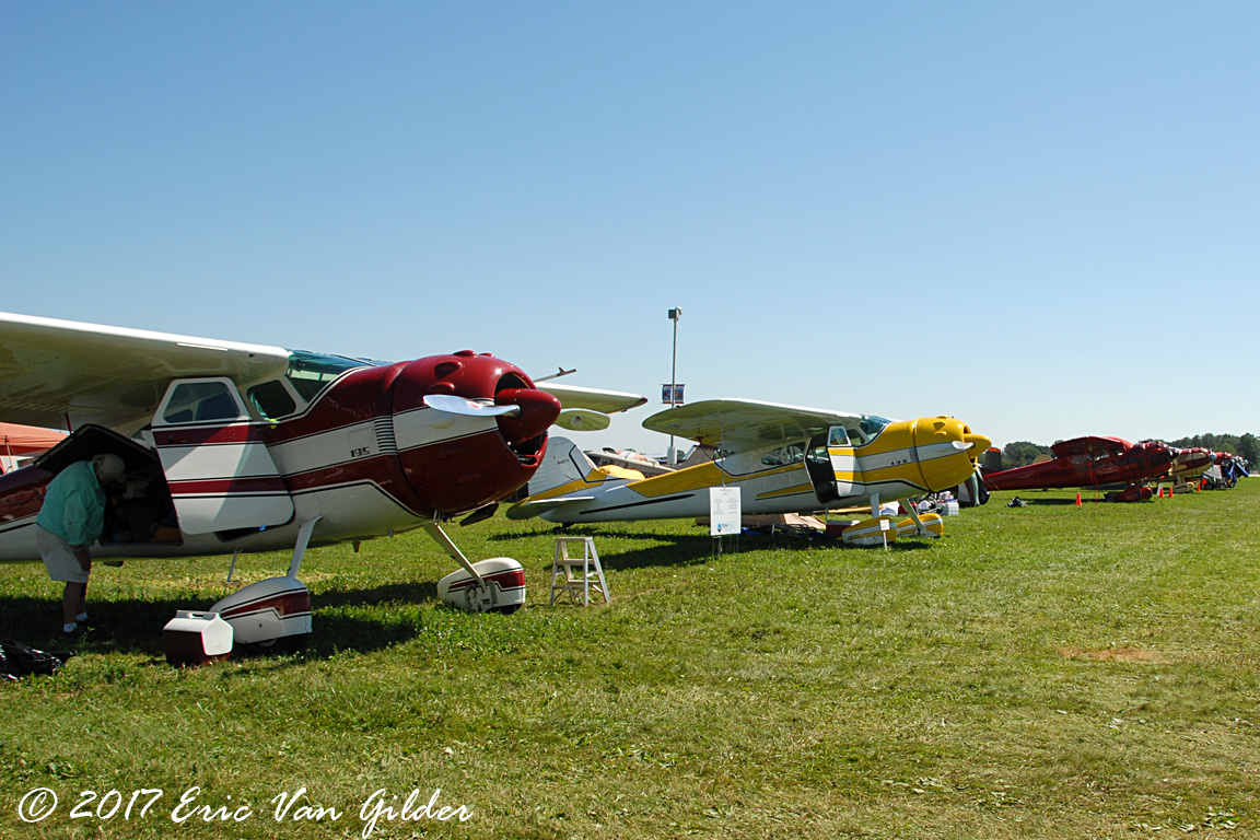 Cessna 195
