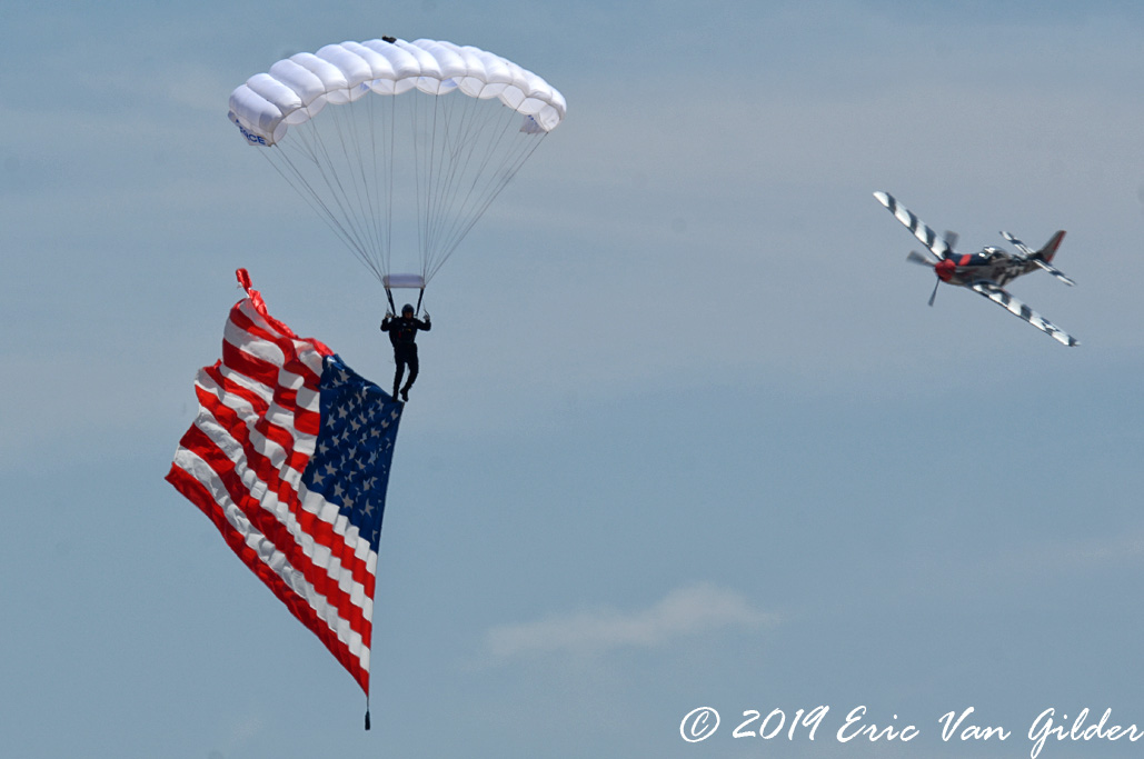 USAF Academy Parachute
        Team