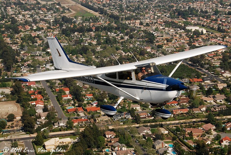 Cessna 182