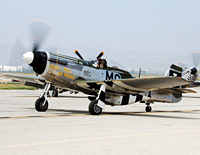 click here for the static and taxiing P-51 Mustang gallery
