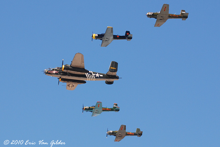 B-25 Mitchell/Nanchang CJ Formation
