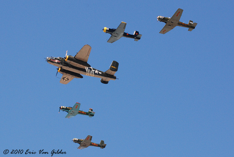 B-25 Mitchell/Nanchang CJ Formation