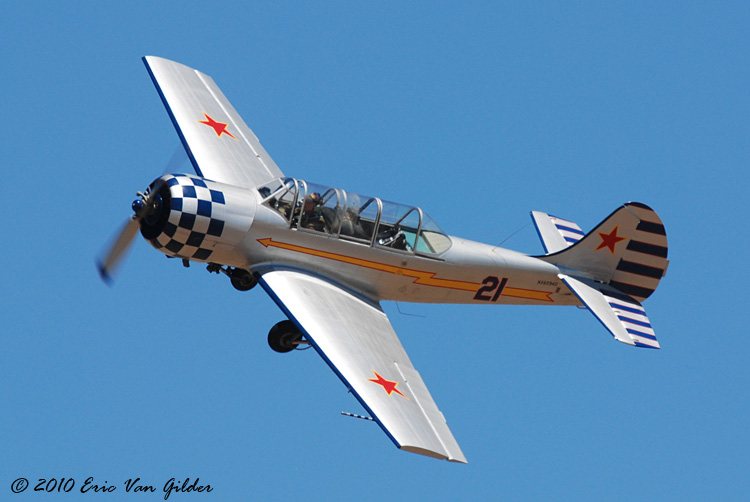 Yakovlev Yak-52