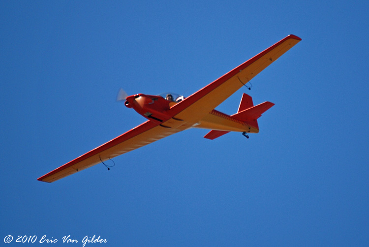 Sam Mason RF4D Glider Aerobatics