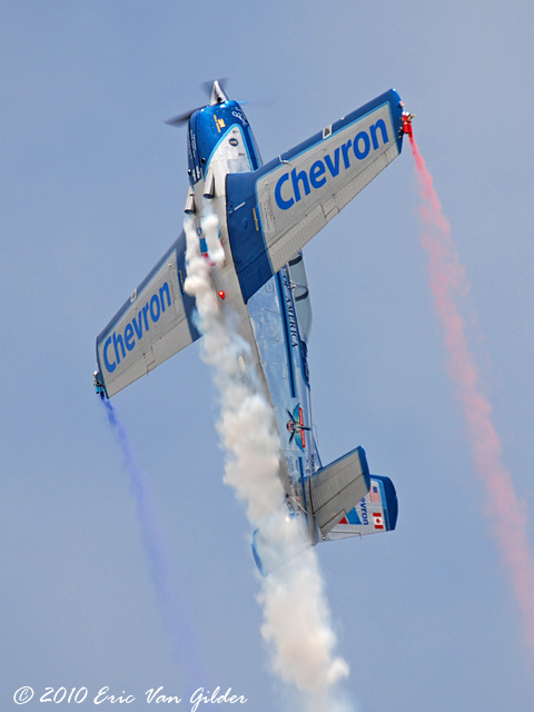 Julie Clark's T-34 Aerobatics