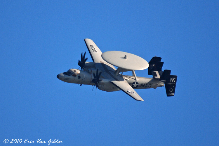 E-2 Hawkeye truning downwind