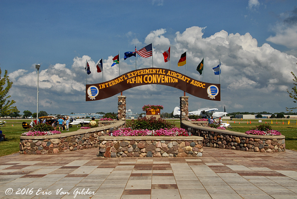 Airventure Brown Arch