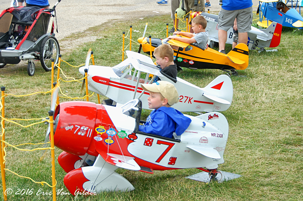 Airplane Pedal Carts