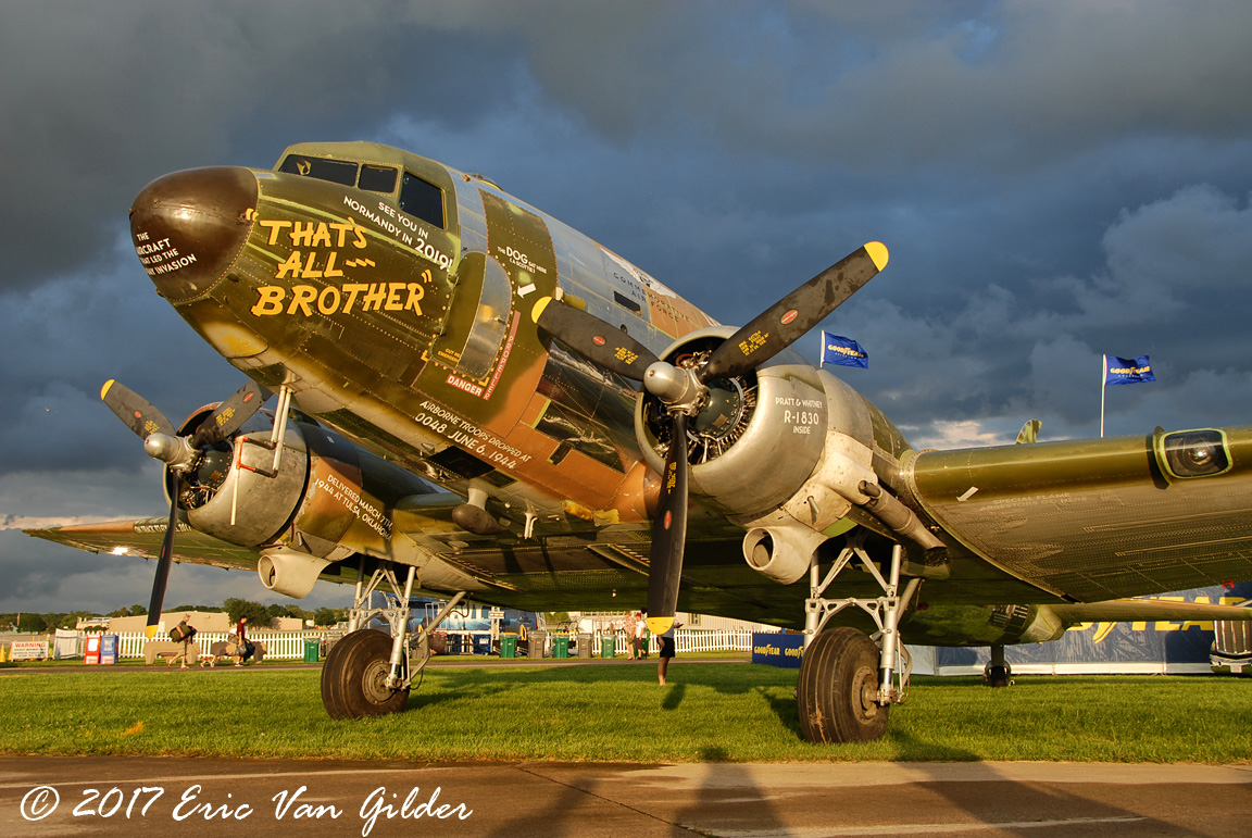 DC-3/C-47 Skytrain