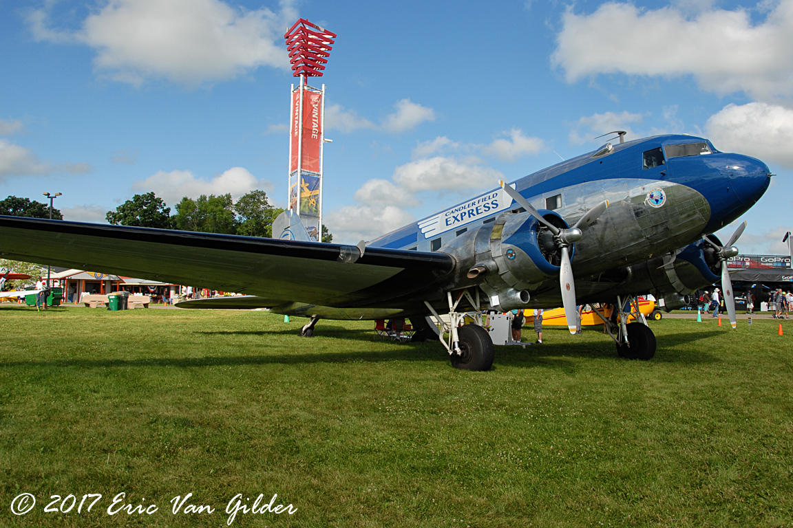 DC-3/C-47 Skytrain