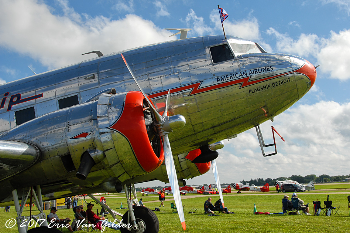 DC-3/C-47 Skytrain
