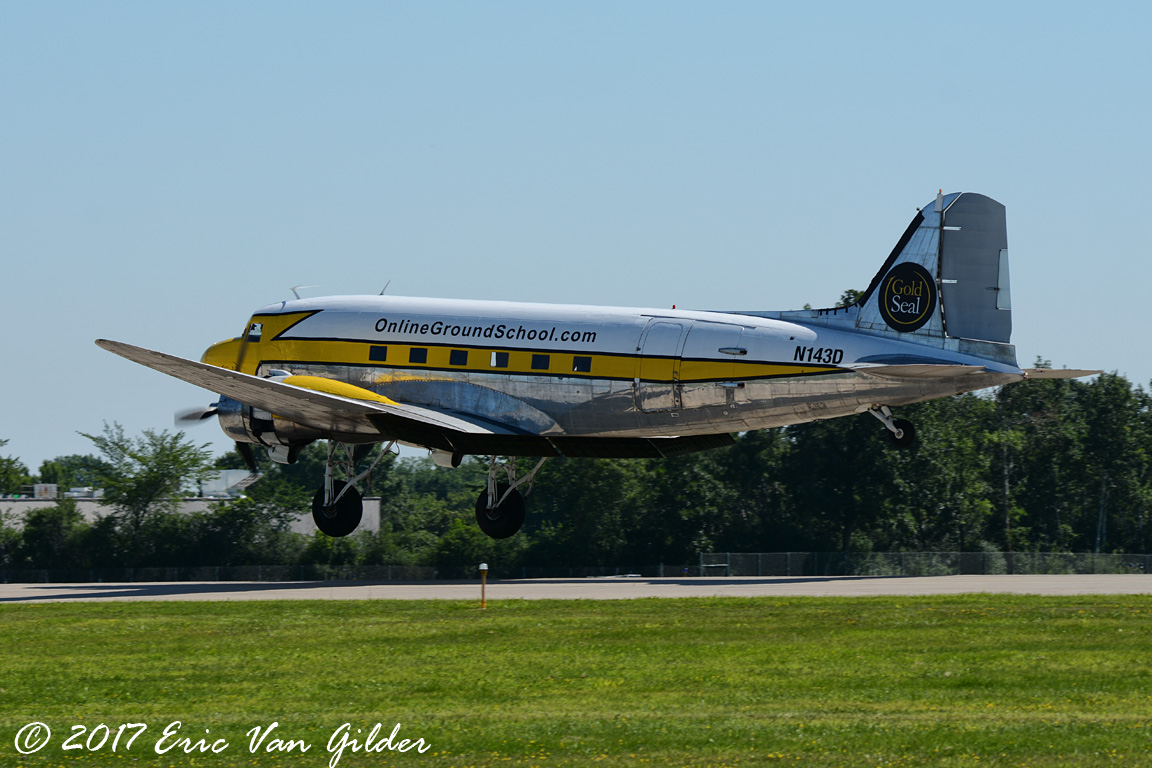 DC-3/C-47 Skytrain