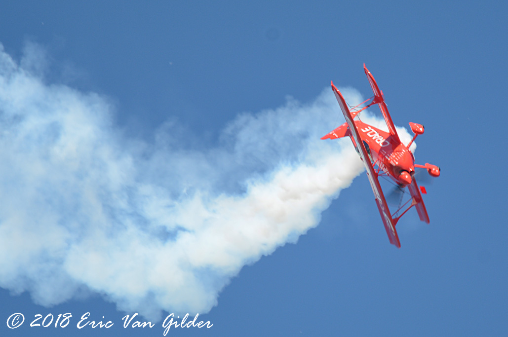 Sean Tucker in the Oracle
        Challenger