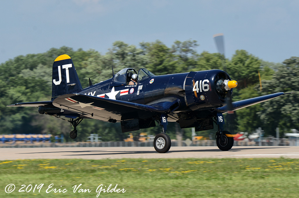 F4U Corsair