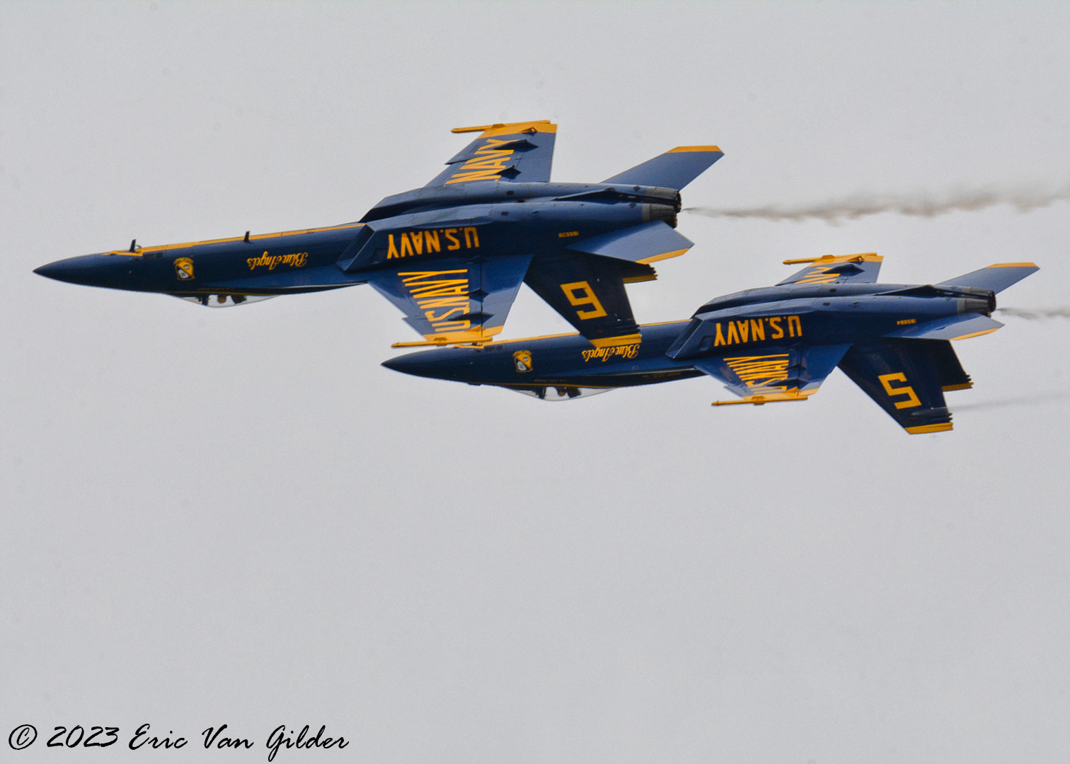 US
        Navy Blue Angels